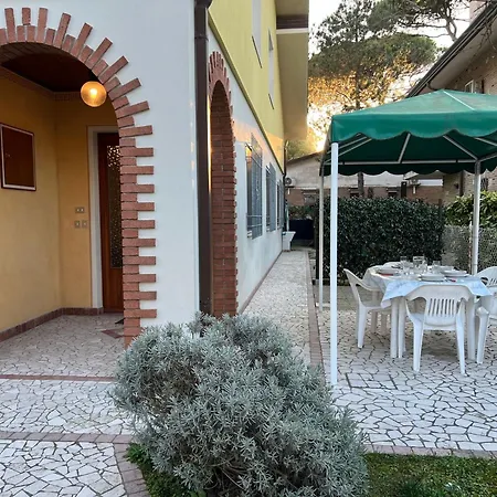 Enjoy Your Holidays In Our Bright Patio *